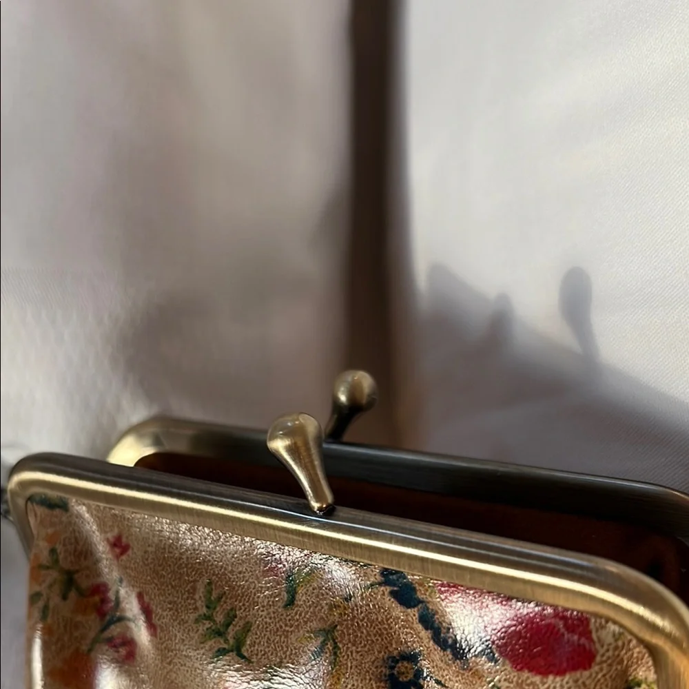 Floral Print Women's Bag Fob - Picture 8 of 8